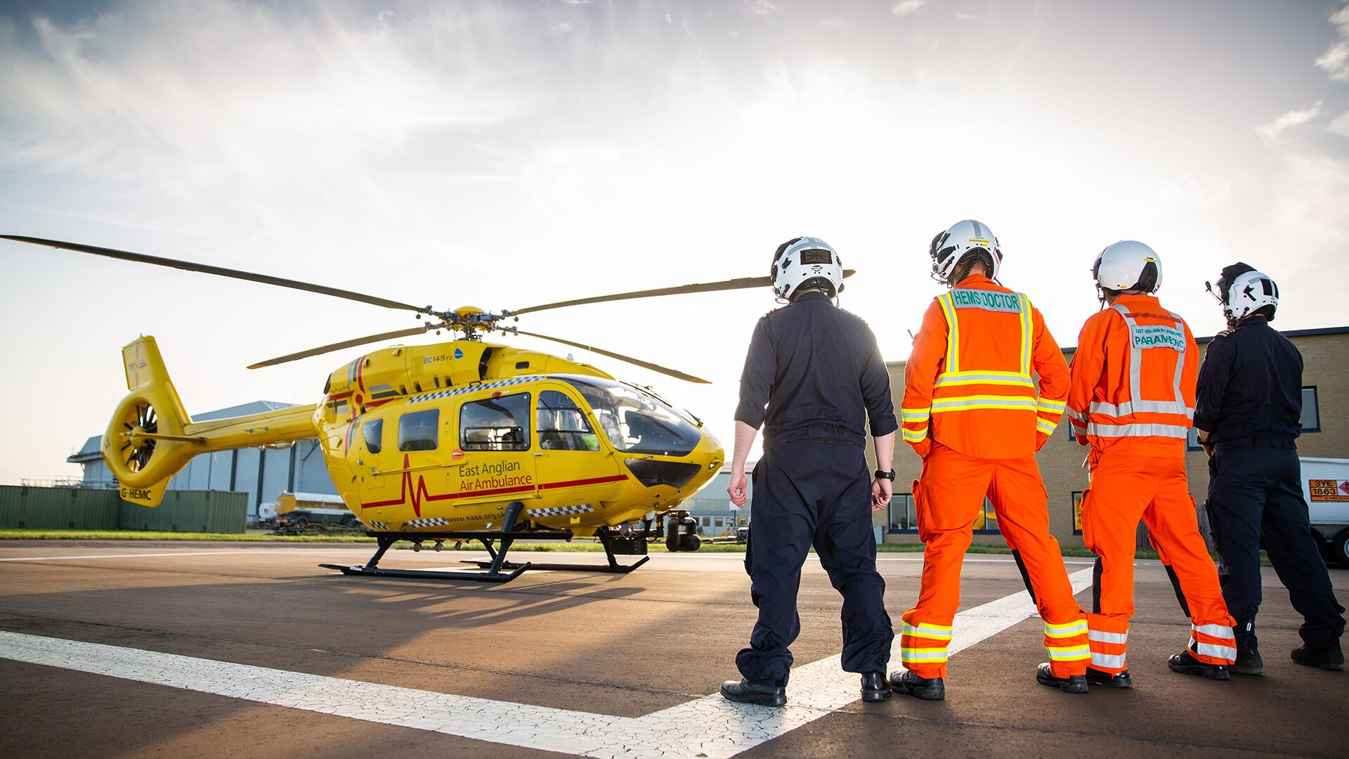 Air Amulance Service in Pune Air paramedics