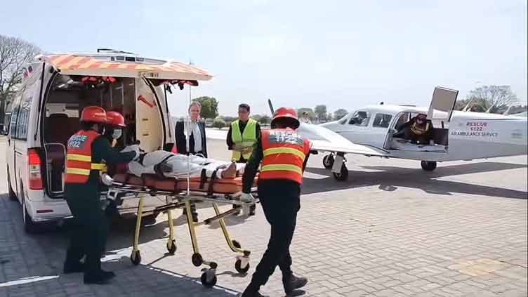 Air Amulance Service in Pune Airport transport